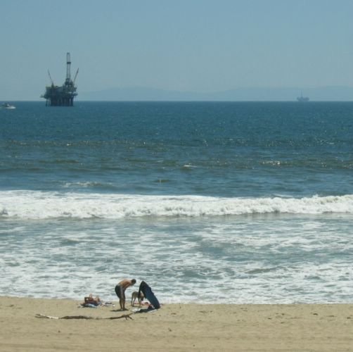2005-06-26i Oil and the Beach.jpg