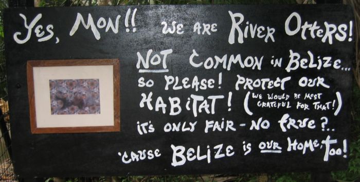 2003-11-17d Belize Zoo Sign.JPG