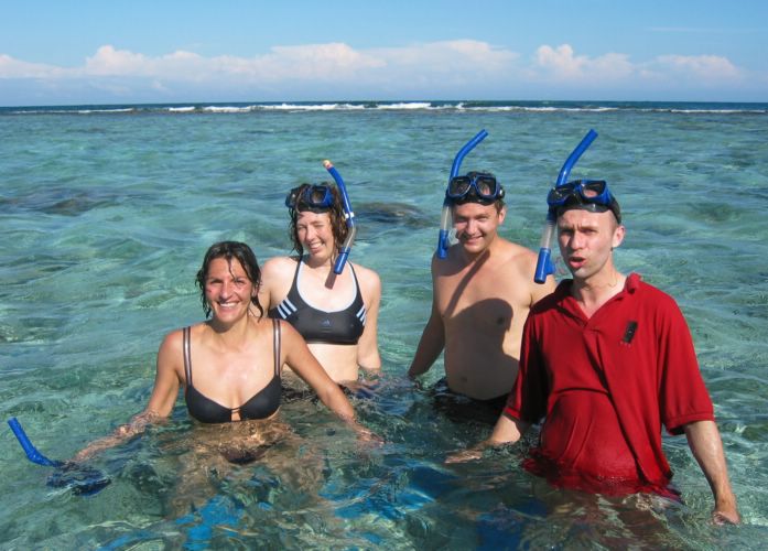2003-11-24g Snorkeling.jpg