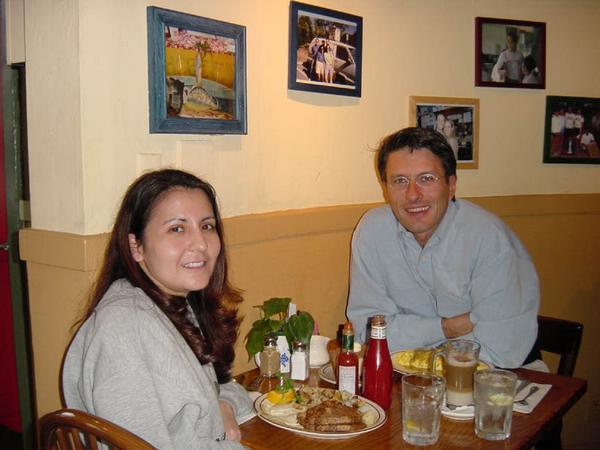2002-03-17 Breakfast With Rachel.jpg