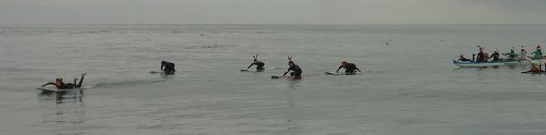 2002-11-30b Santa and the reindeers surfing in.JPG