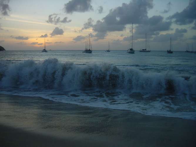069 Last evening on my own - breakers at Rodney Bay